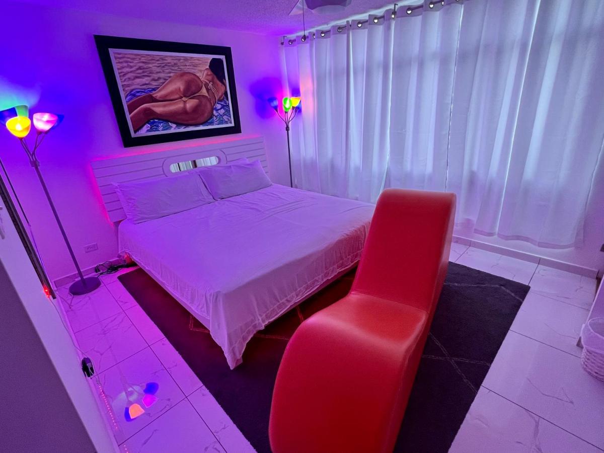 Ocean View Apt On Isla Verde In A 14Th Floor 圣胡安 外观 照片