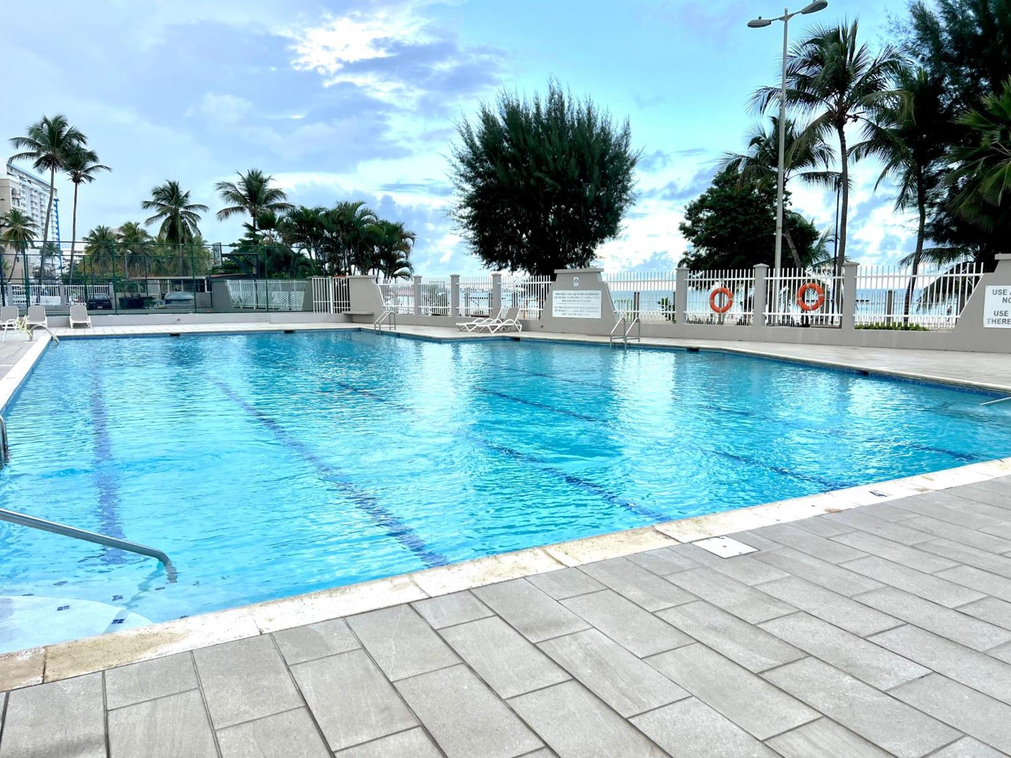 Ocean View Apt On Isla Verde In A 14Th Floor 圣胡安 外观 照片