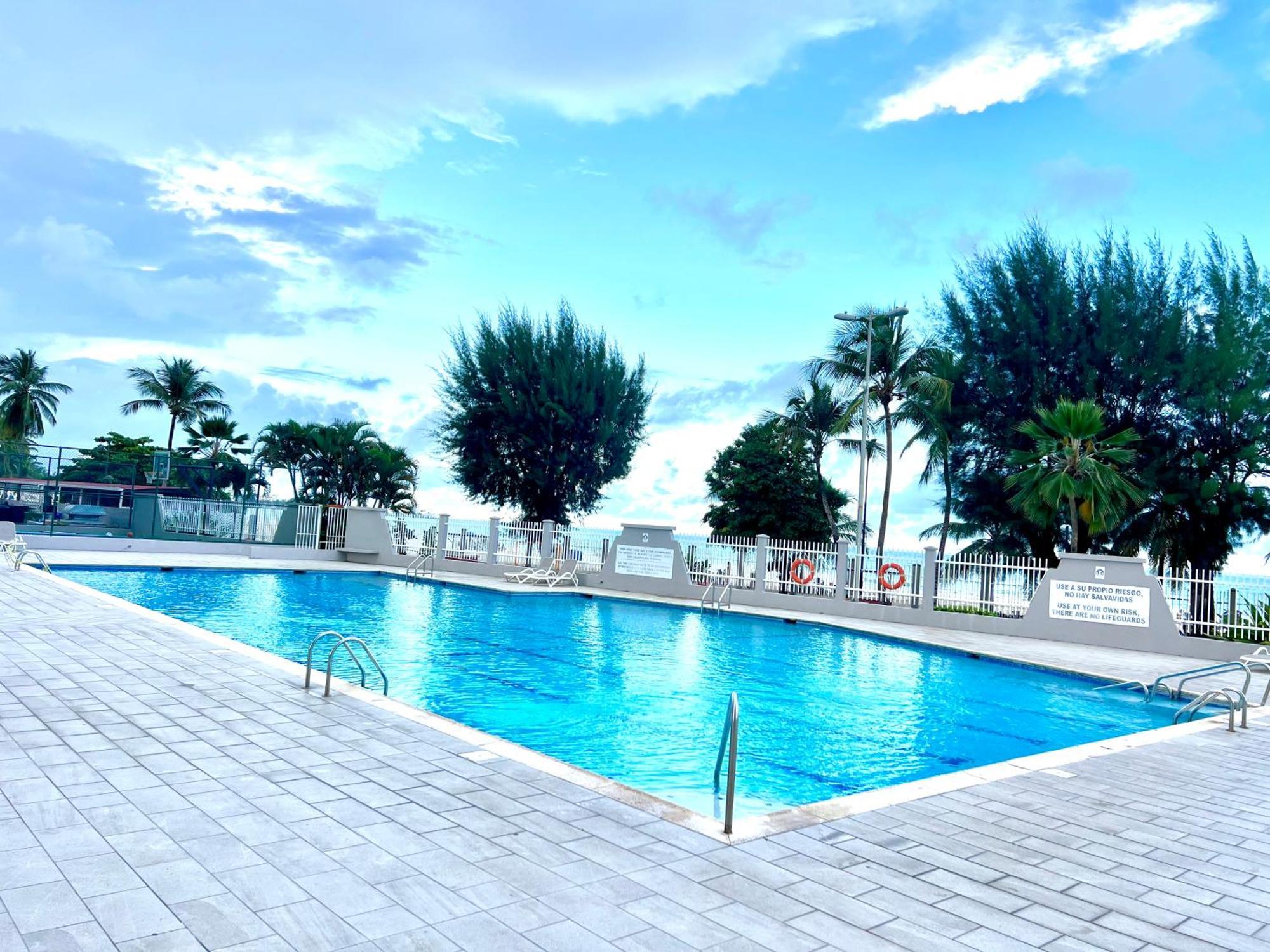 Ocean View Apt On Isla Verde In A 14Th Floor 圣胡安 外观 照片