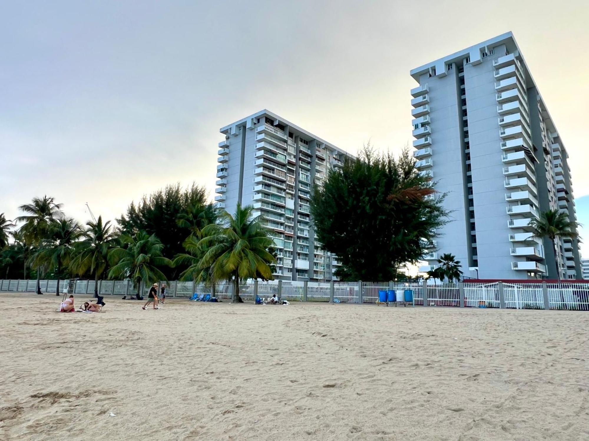Ocean View Apt On Isla Verde In A 14Th Floor 圣胡安 外观 照片
